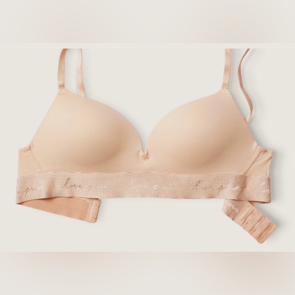 Victoria’s Secret Pink Wear Everywhere Wireless Push Up in Marzipan size 32A